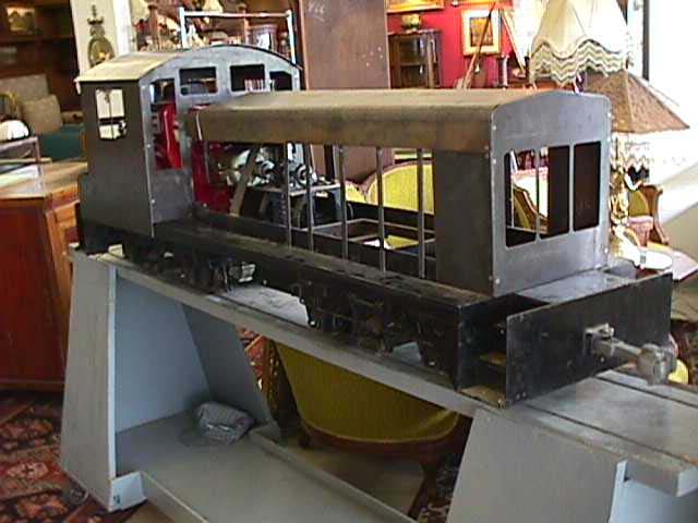 MVC-042S
