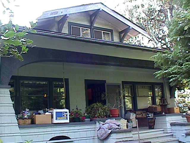 MVC-002S