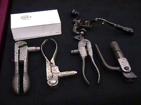 MVC-002S