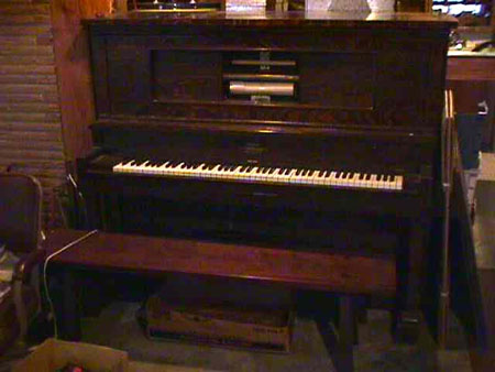 MVC-026S