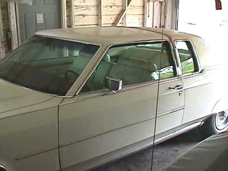 AVC-001S