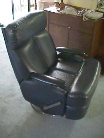 MVC-008S