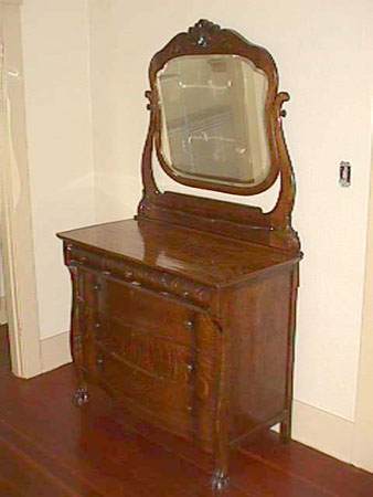 MVC-006S