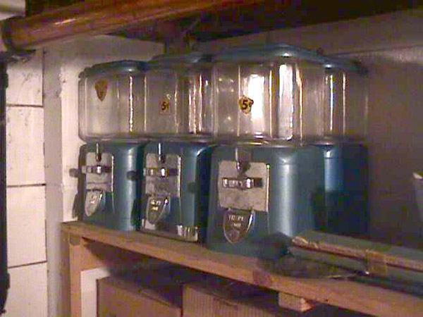 MVC-039S