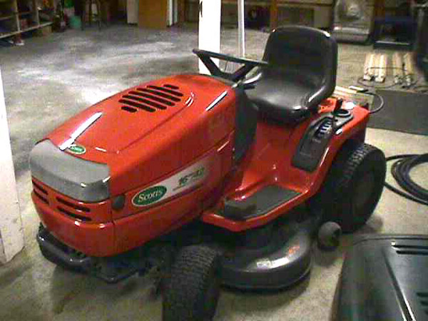 MVC-042S