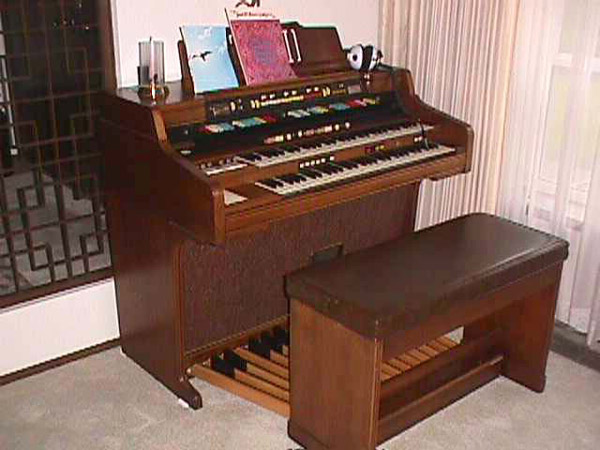 MVC-003S